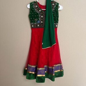 Girls Indian Suit - Large
